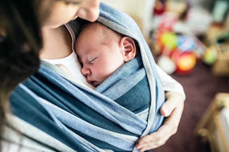 Choose The Best Baby Carrier For Breastfeeding
